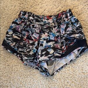 Multi/ blackLululemon short